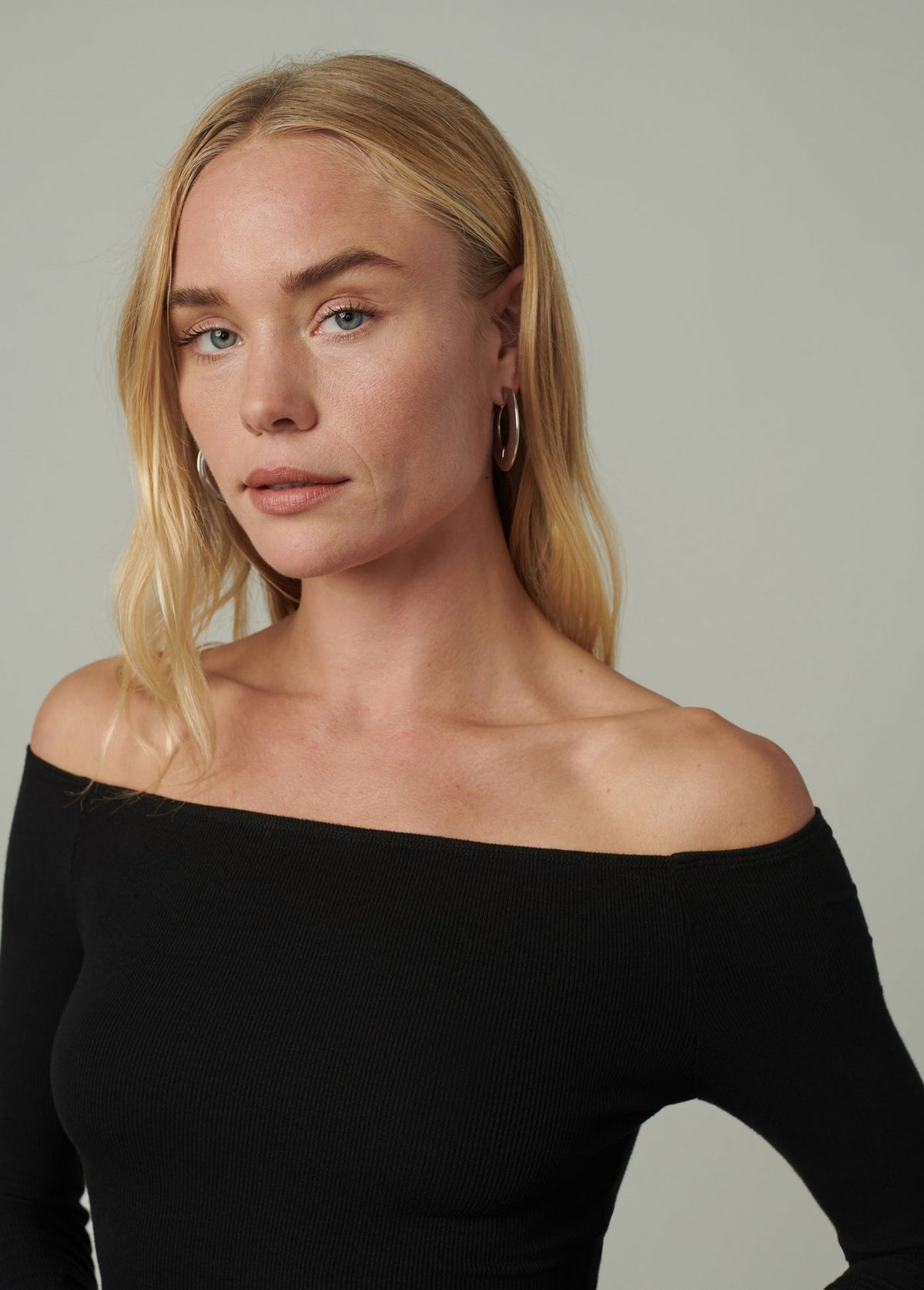 Joe's Jeans Women THE DEVIN OFF THE SHOULDER TOP Black