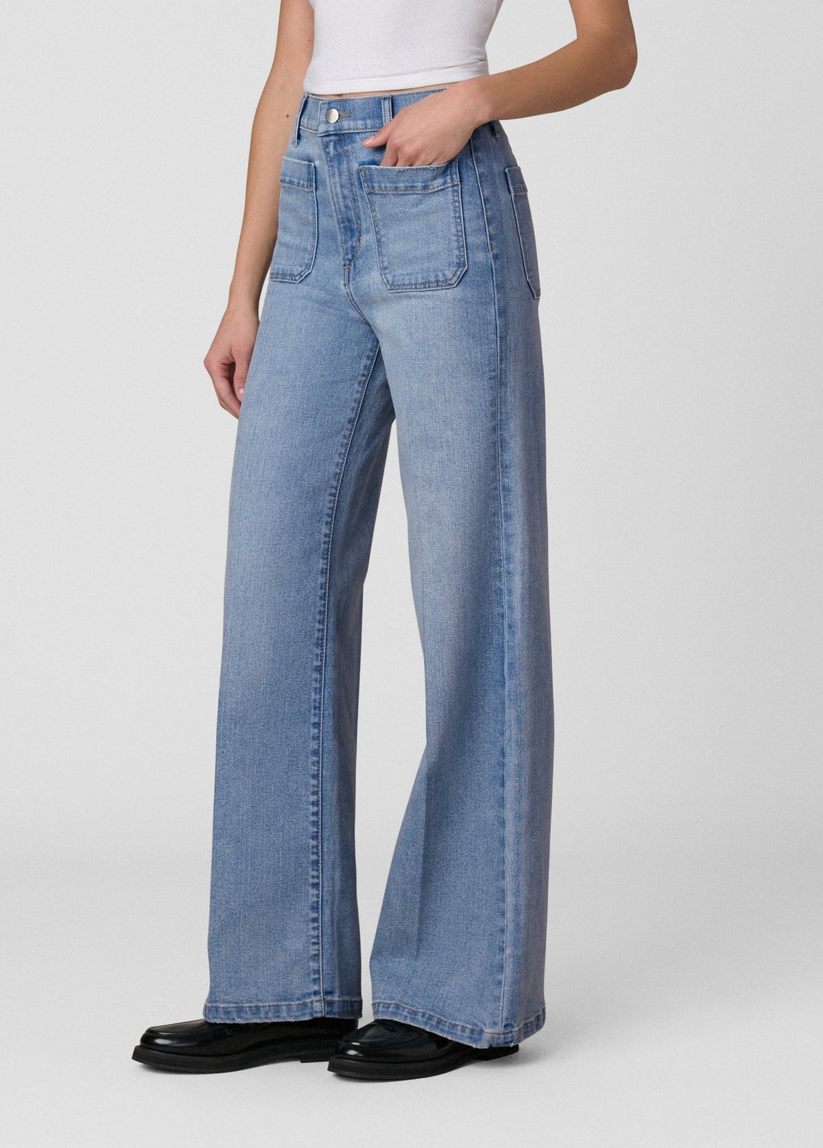 Joe's Jeans Women THE MIA PATCH POCKET Amiable
