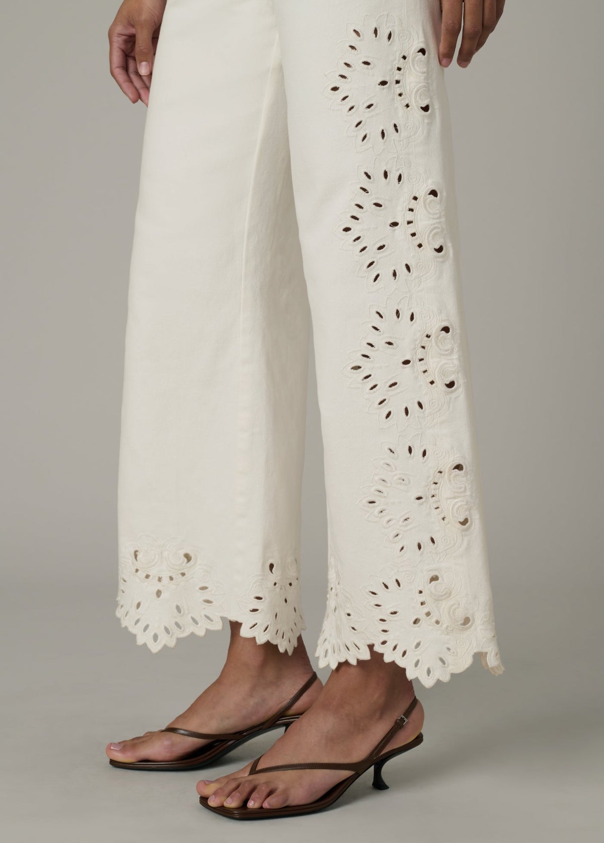 Joe's Jeans Women THE MIA WITH BRODERIE Ecru Floral