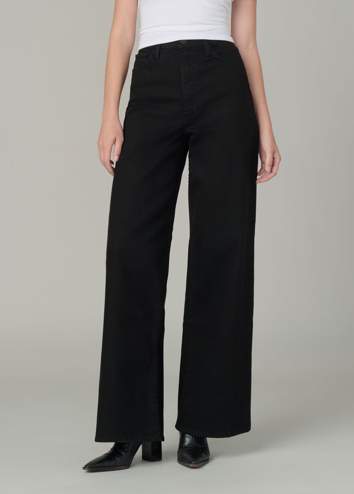Joe's Jeans Women THE MIA PETITE Black