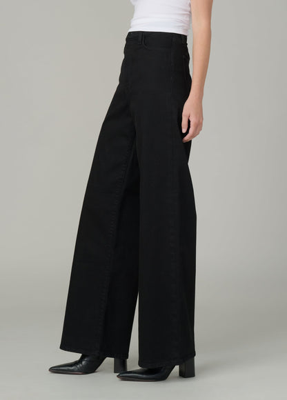 Joe's Jeans Women THE MIA PETITE Black