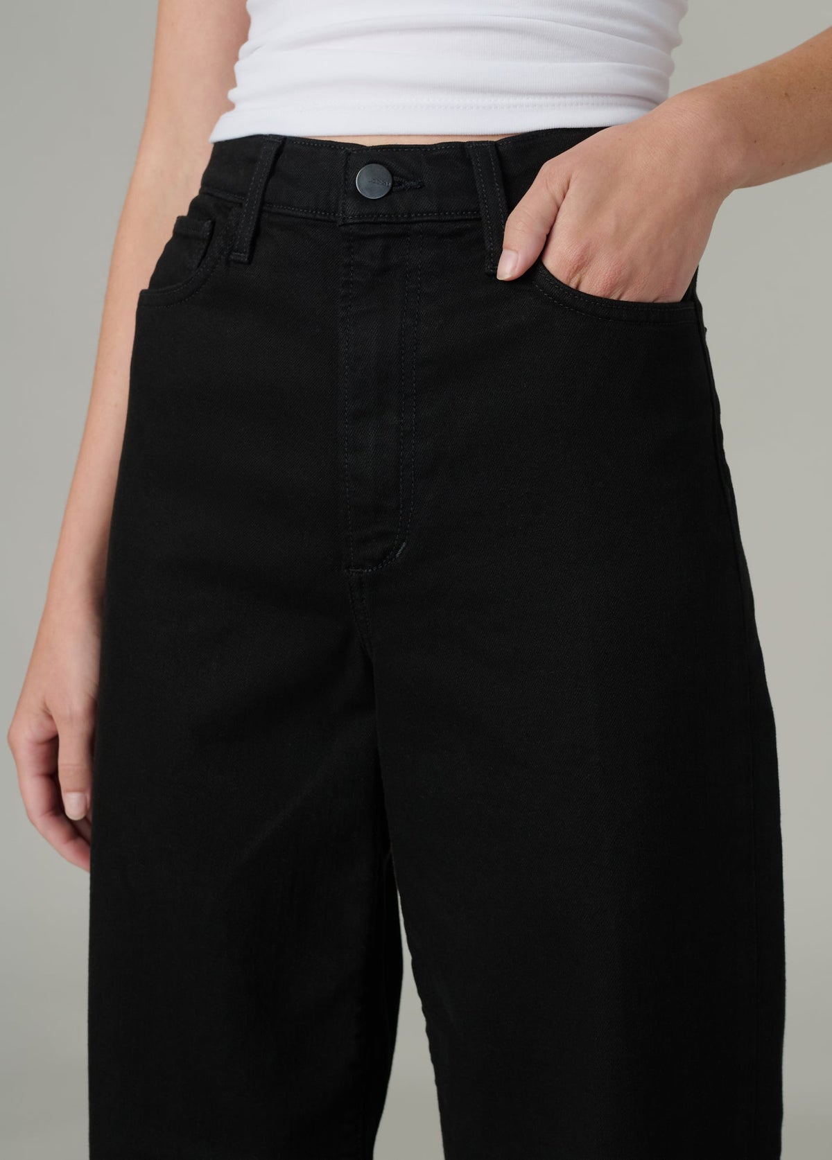 Joe's Jeans Women THE MIA PETITE Black