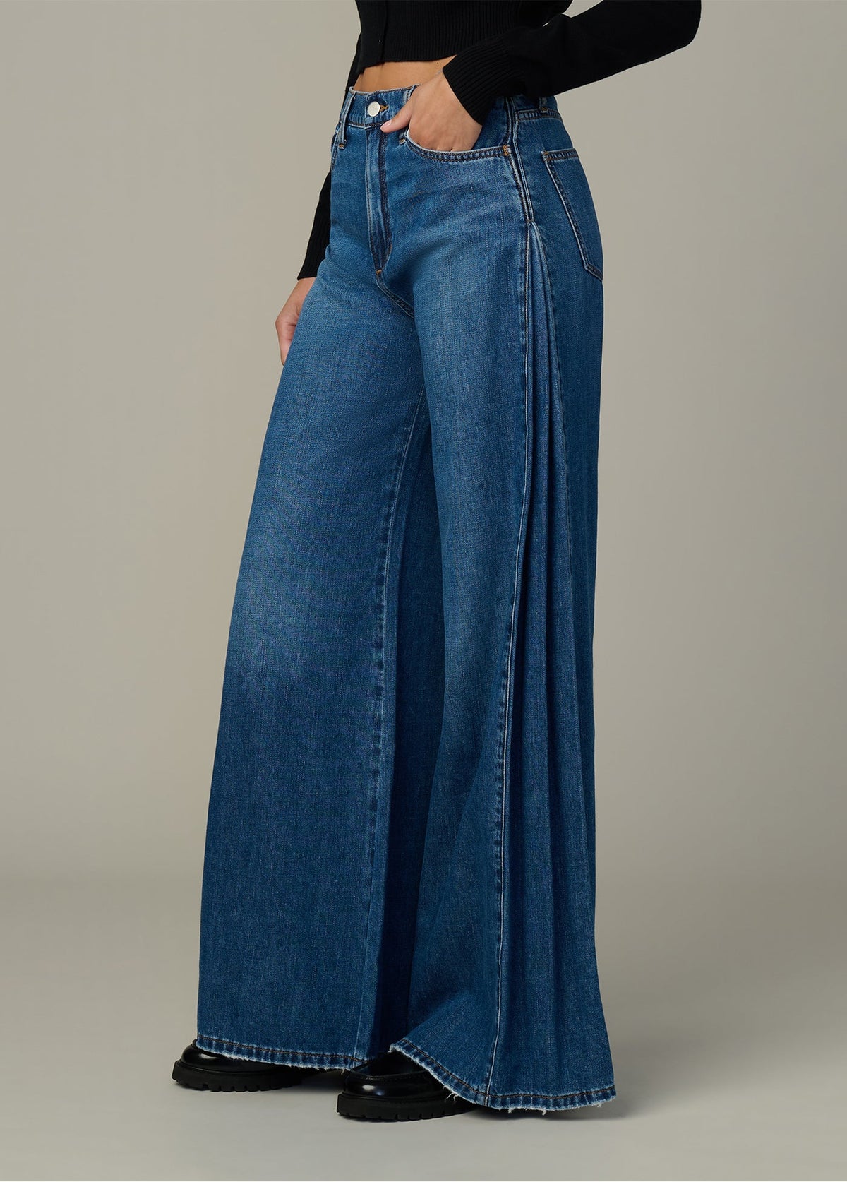 Joe's Jeans Women|Sale THE SIDE PLEAT JEAN Cherished