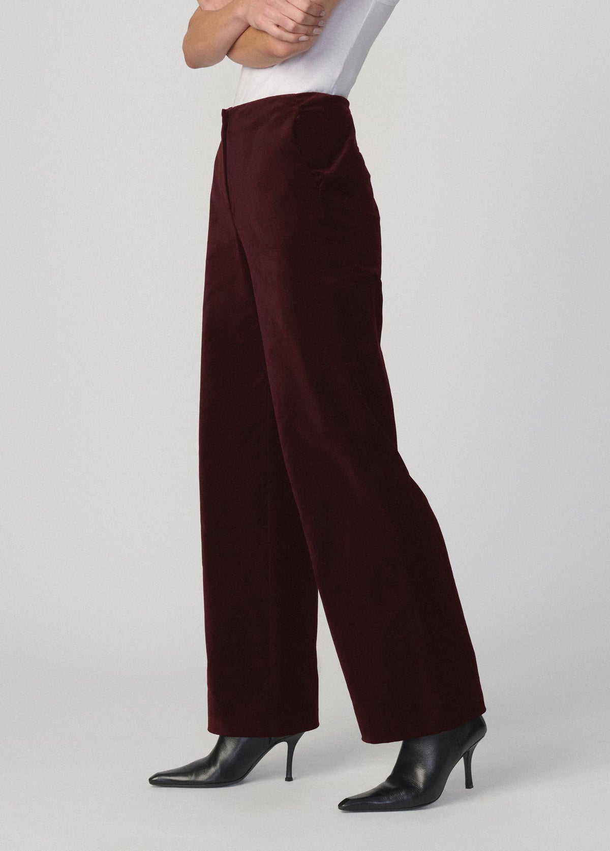 Joe's Jeans Women THE VELVETEEN SLIM CLEAN PANT Cabernet