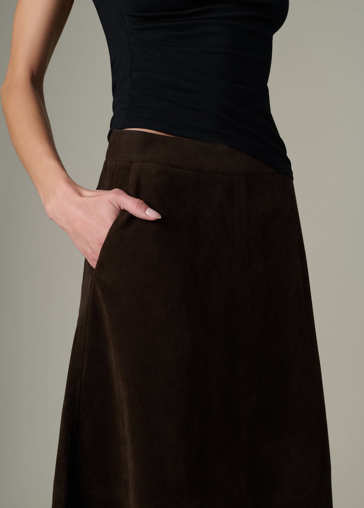 Joe's Jeans Women THE TAVI VEGAN SUEDE SKIRT Dark Chocolate