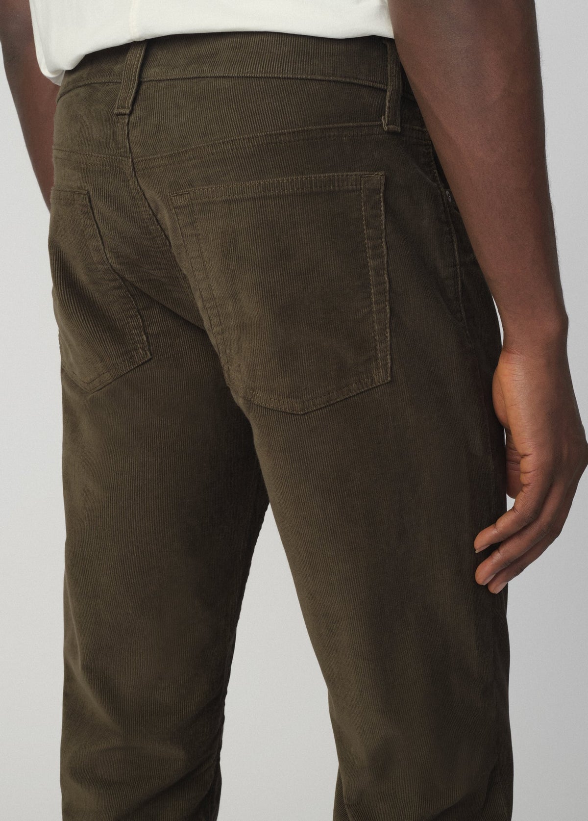 Joe's Jeans Men THE BRIXTON CORDUROY Tea Leaf