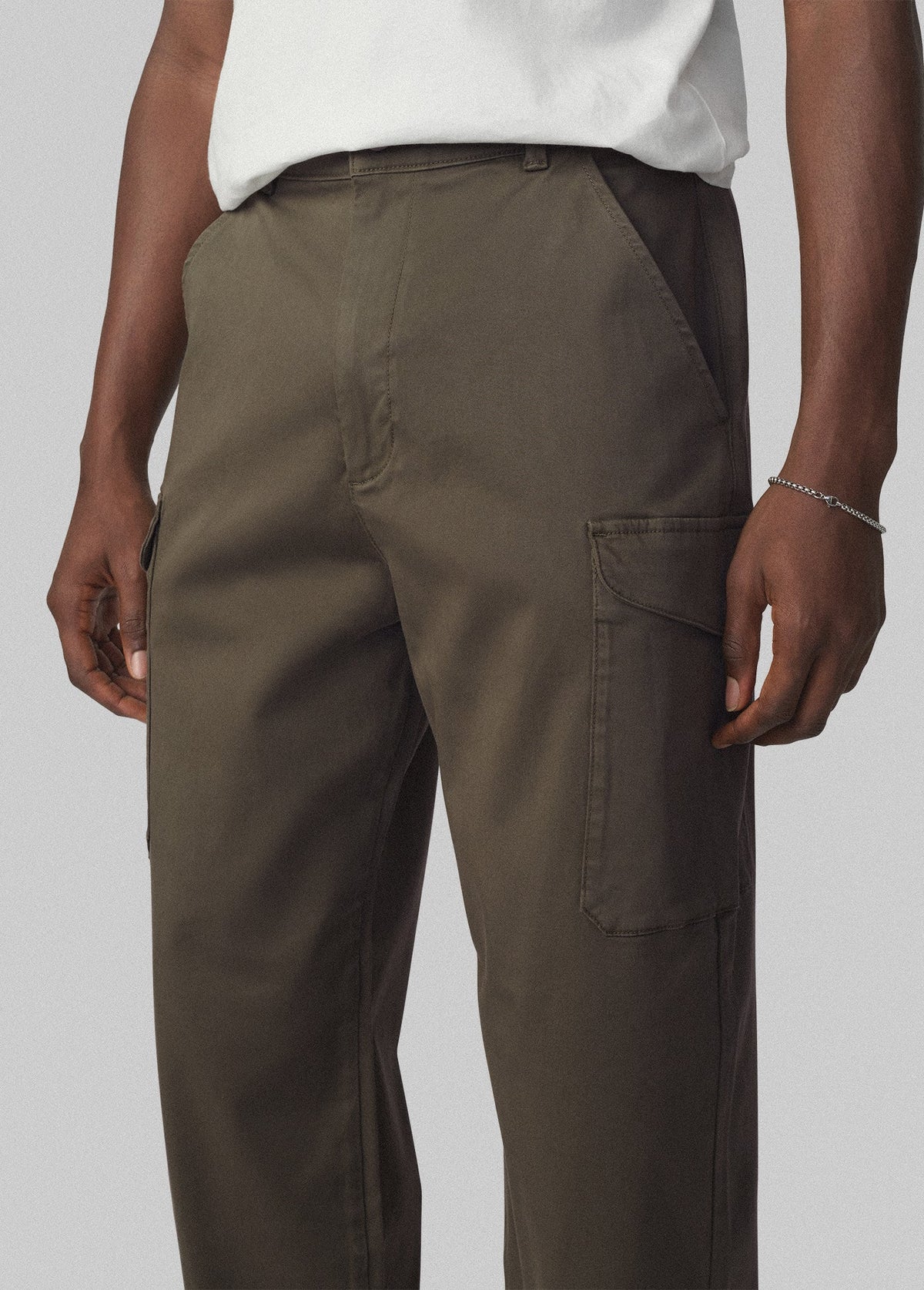 Joe's Jeans Men CHAD CHINO Tea Leaf