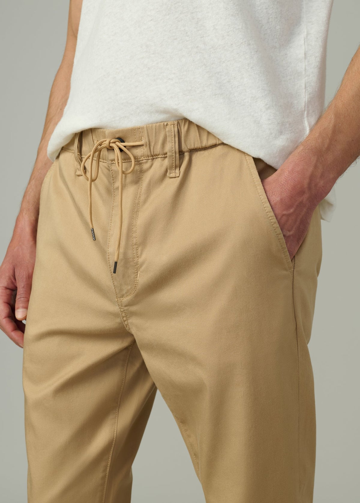 Joe's Jeans Men THE LAIRD TENCEL PANT Whiskey