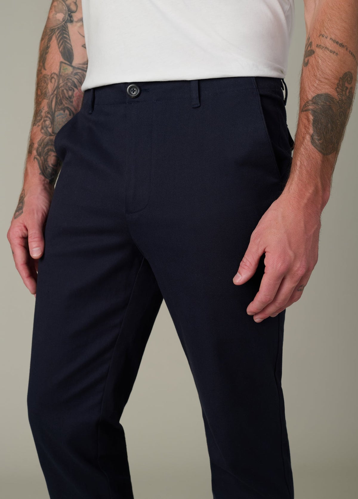 Joe's Jeans Men SLIM CHINO True Navy