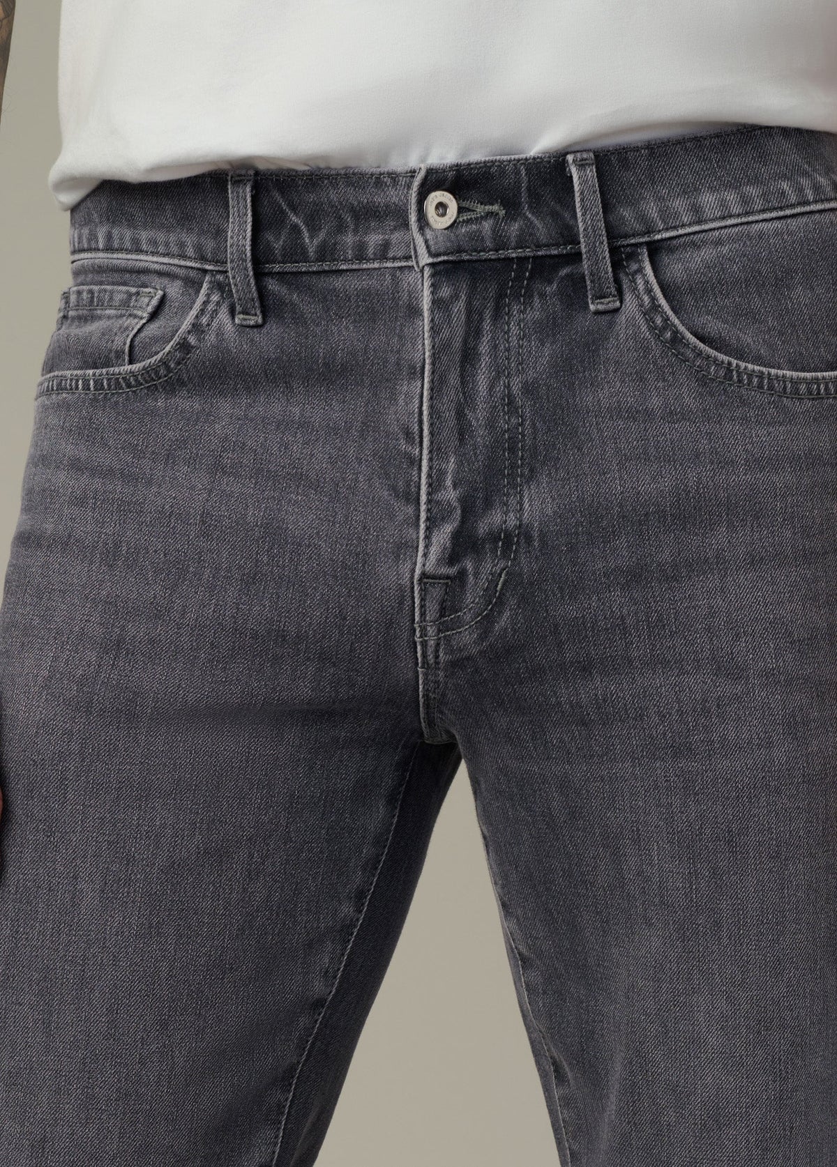 Joe's Jeans Men THE BRIXTON Knight
