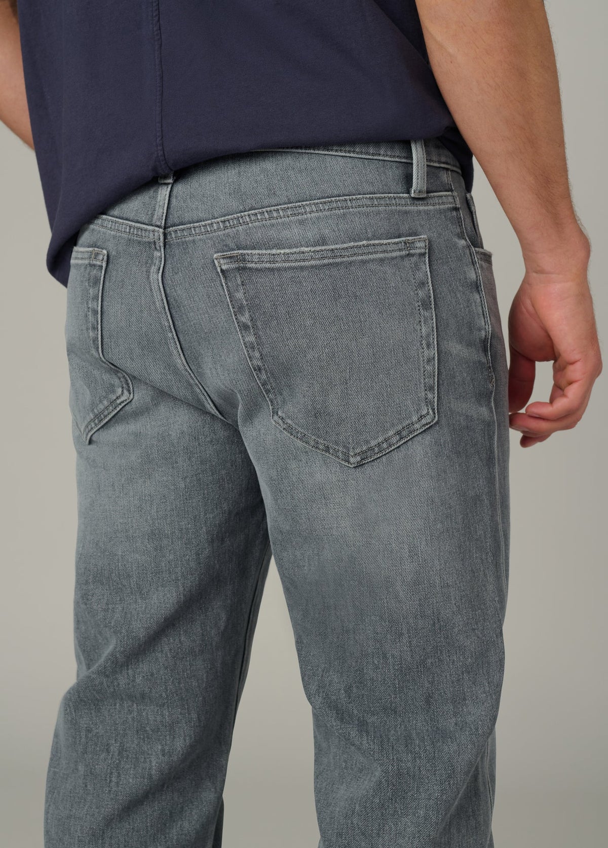 Joe's Jeans Men THE BRIXTON Franklin
