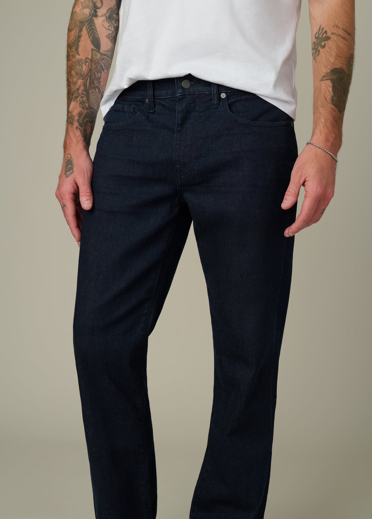 Joe's Jeans Men THE CLASSIC 32" Ferrin